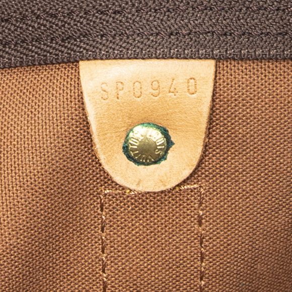 Louis Vuitton Keepall 45 - Picture 10 of 10